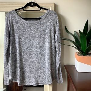 URBAN OUTFITTERS BDG gray crewneck sweater (medium) ✨
